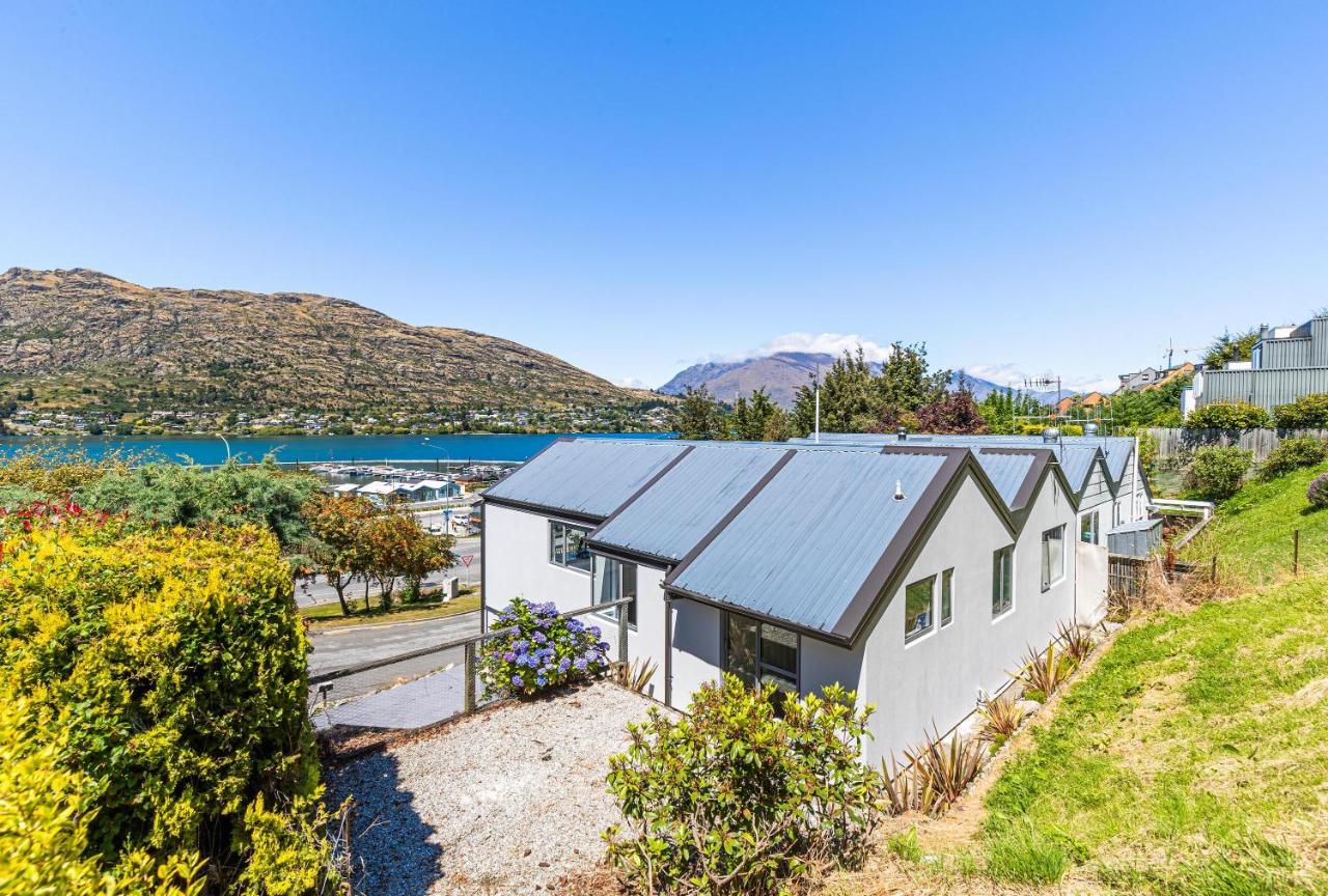 Lovely Marina Views And Sunny Balcony Queenstown Exterior photo