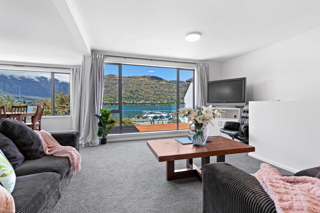 Lovely Marina Views And Sunny Balcony Queenstown Exterior photo